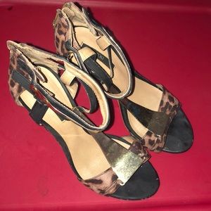 Forever 21 cheetah heels size 5.5 womens